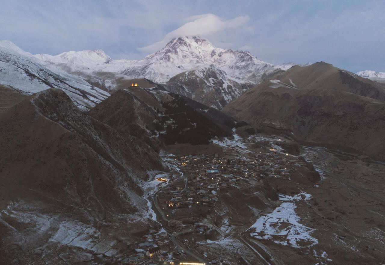 Landscapes Hotel Kazbegi Εξωτερικό φωτογραφία