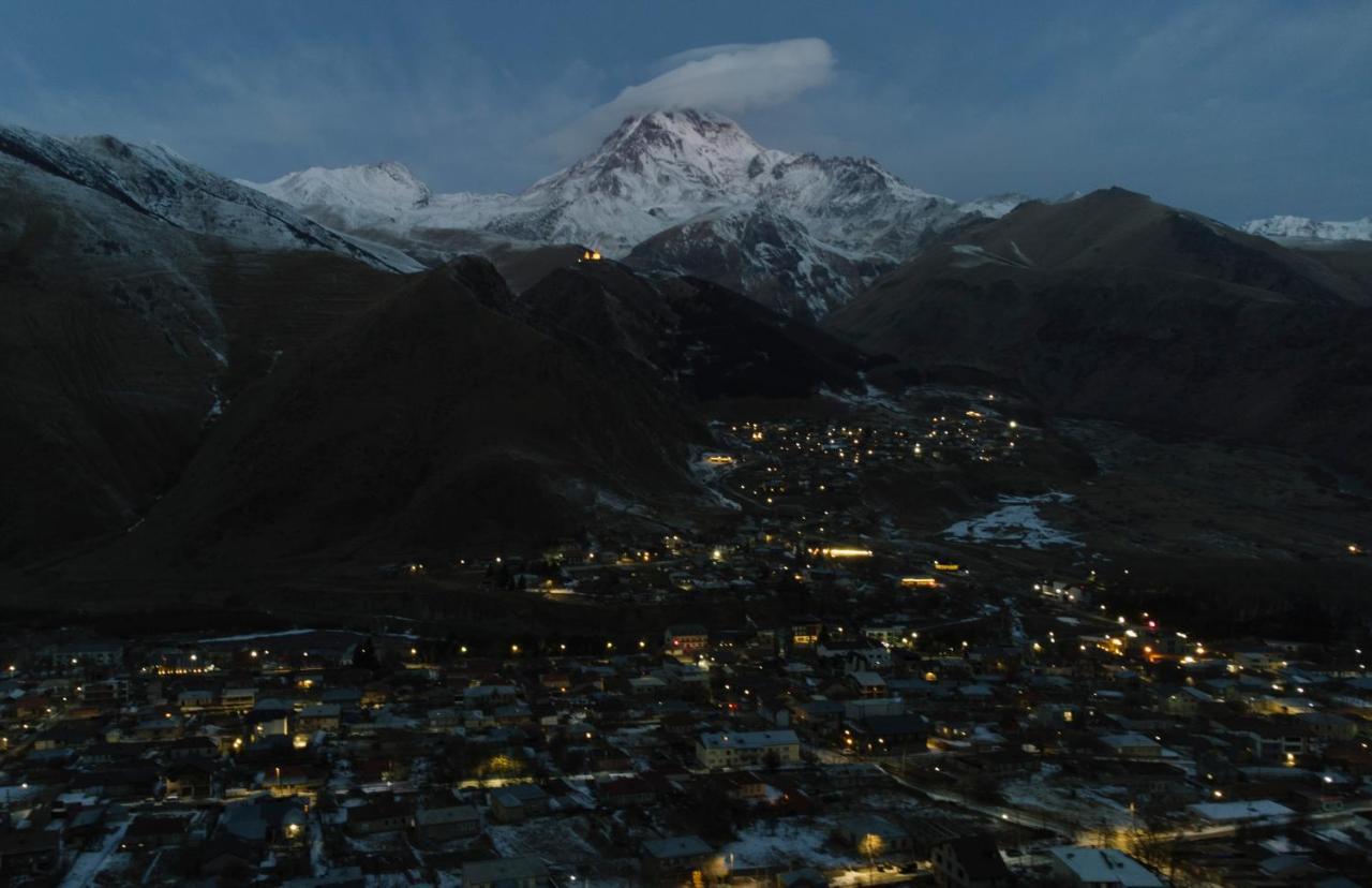 Landscapes Hotel Kazbegi Εξωτερικό φωτογραφία