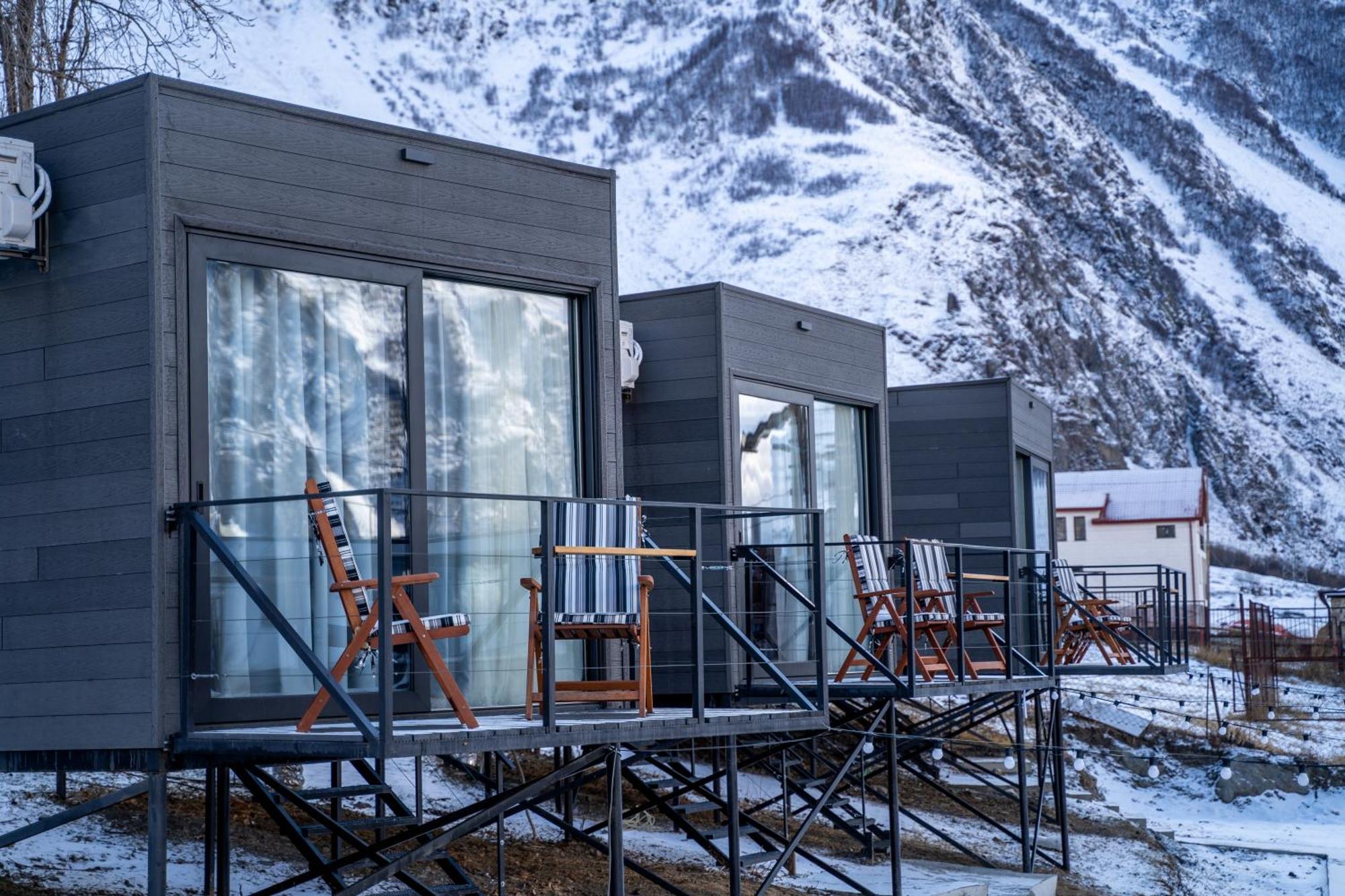Landscapes Hotel Kazbegi Εξωτερικό φωτογραφία